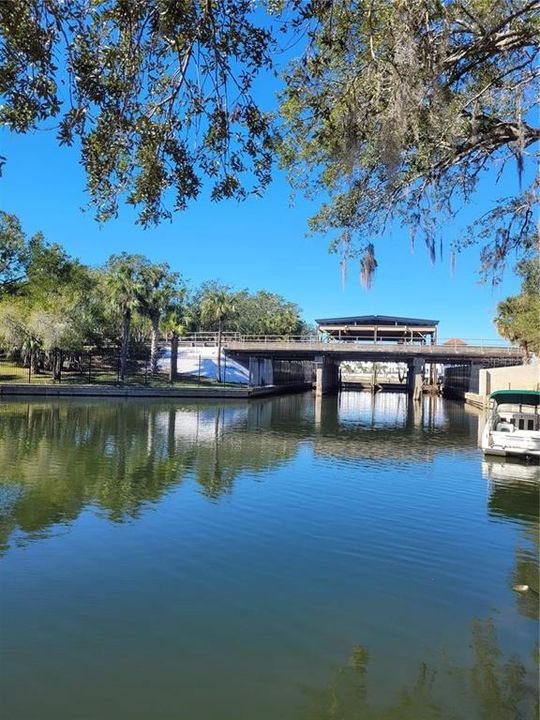 待售: $169,000 (2 贝兹, 2 浴室, 1260 平方英尺)