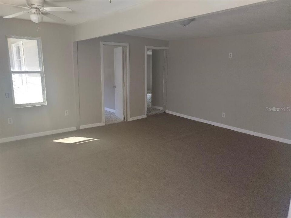 待售: $129,900 (3 贝兹, 2 浴室, 1161 平方英尺)