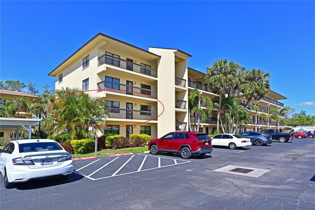 合同活跃: $130,000 (2 贝兹, 2 浴室, 1144 平方英尺)