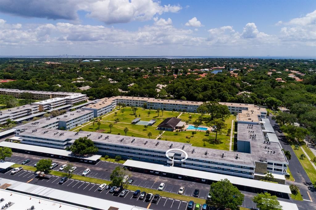 合同活跃: $149,900 (2 贝兹, 2 浴室, 1035 平方英尺)