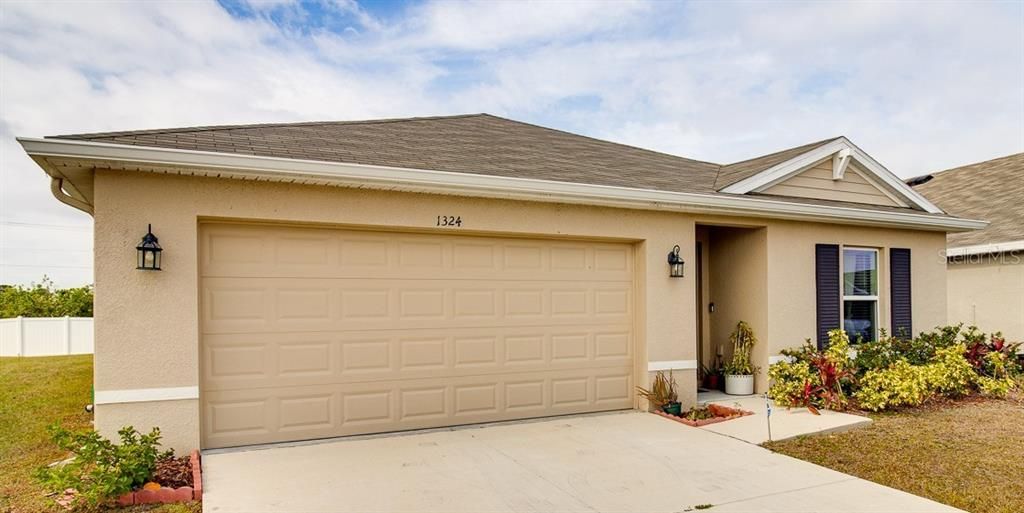 Recientemente alquilado: $2,350 (3 camas, 2 baños, 1408 Pies cuadrados)