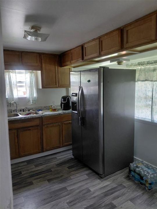 For Sale: $150,000 (3 beds, 1 baths, 520 Square Feet)
