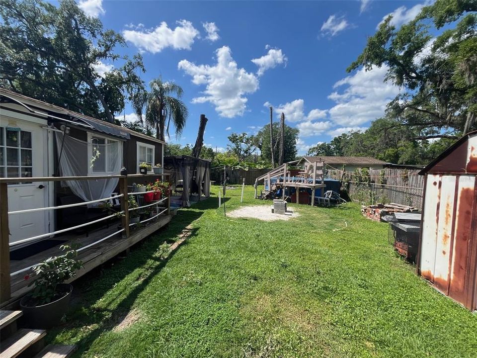 For Sale: $150,000 (3 beds, 1 baths, 520 Square Feet)