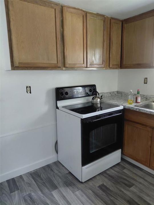 For Sale: $150,000 (3 beds, 1 baths, 520 Square Feet)