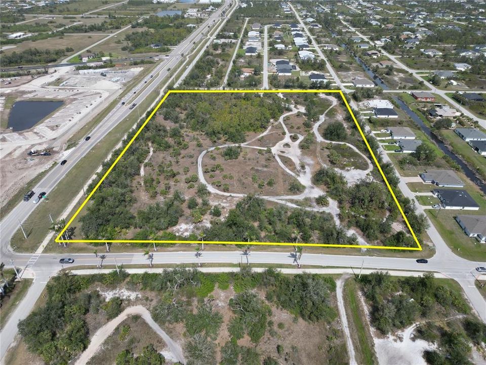 待售: $4,136,025 (12.66 acres)