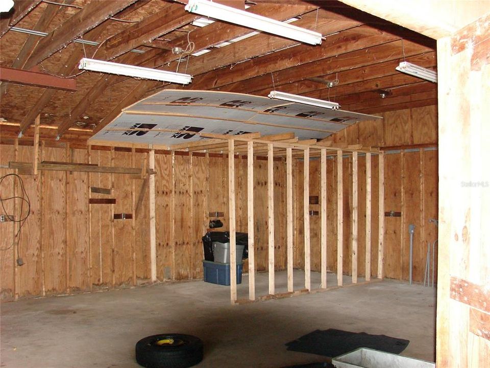 Active With Contract: $222,000 (4.24 acres)