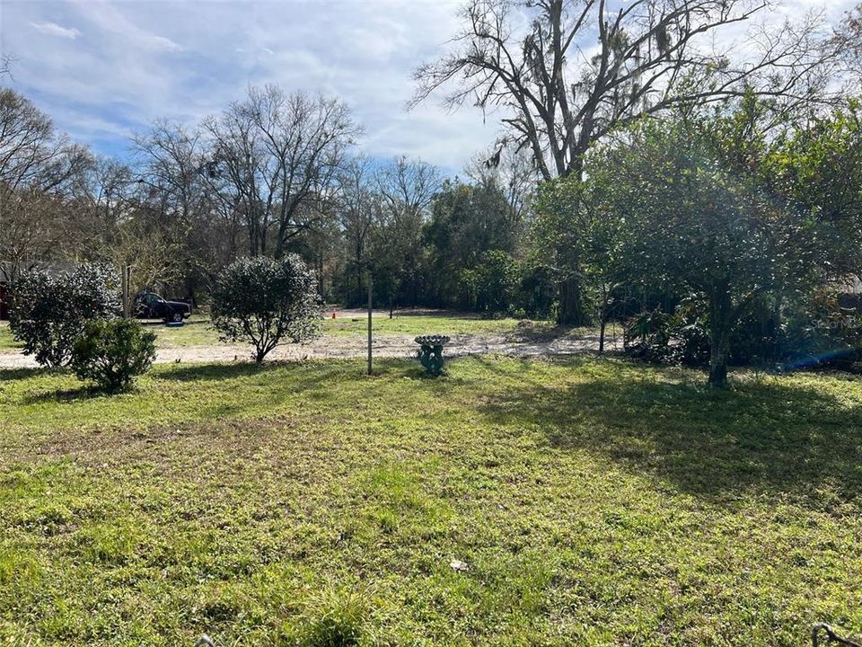 Active With Contract: $222,000 (4.24 acres)