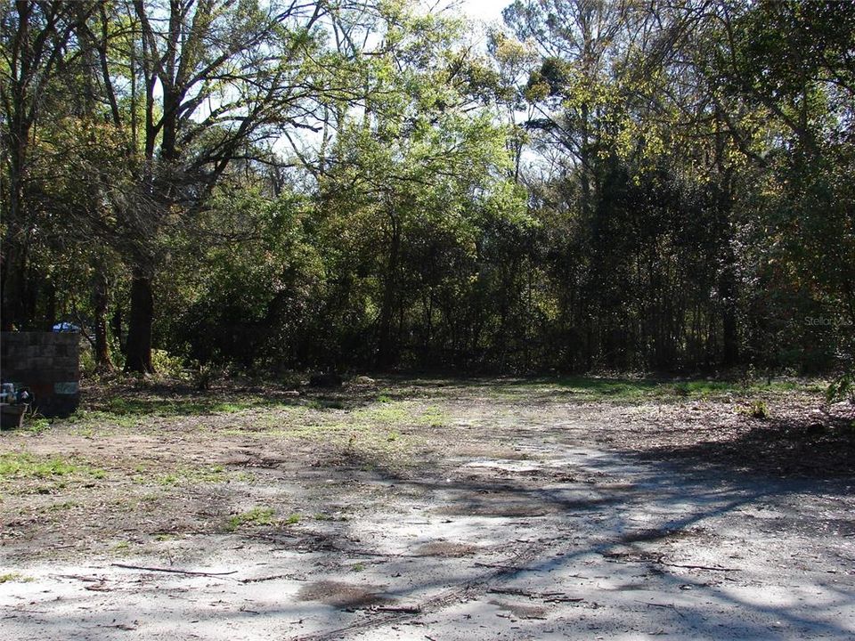 Active With Contract: $222,000 (4.24 acres)