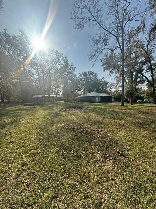 Под контрактом: $284,900 (3 спален, 2 ванн, 1671 Квадратных фут)