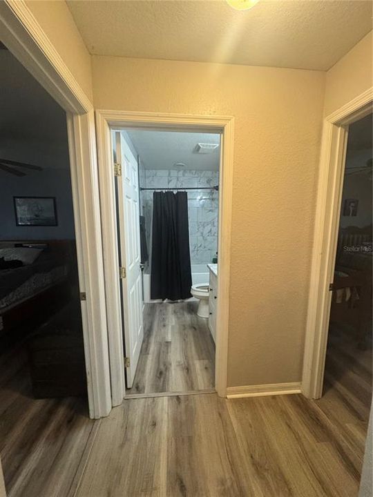 Под контрактом: $284,900 (3 спален, 2 ванн, 1671 Квадратных фут)