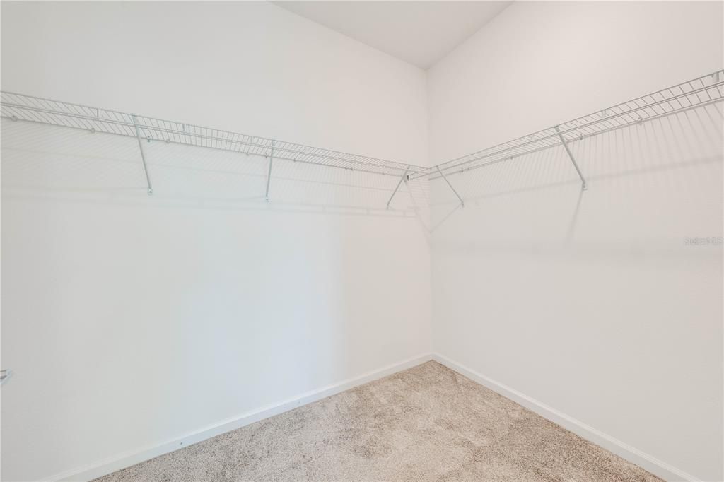 待售: $285,000 (2 贝兹, 2 浴室, 1637 平方英尺)