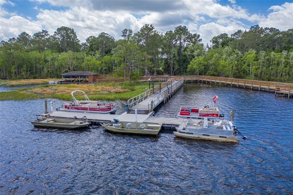 待售: $285,000 (2 贝兹, 2 浴室, 1637 平方英尺)