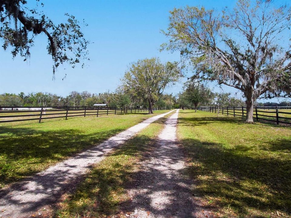 En Venta: $1,675,000 (3 camas, 3 baños, 3081 Pies cuadrados)