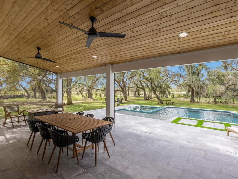 En Venta: $1,675,000 (3 camas, 3 baños, 3081 Pies cuadrados)