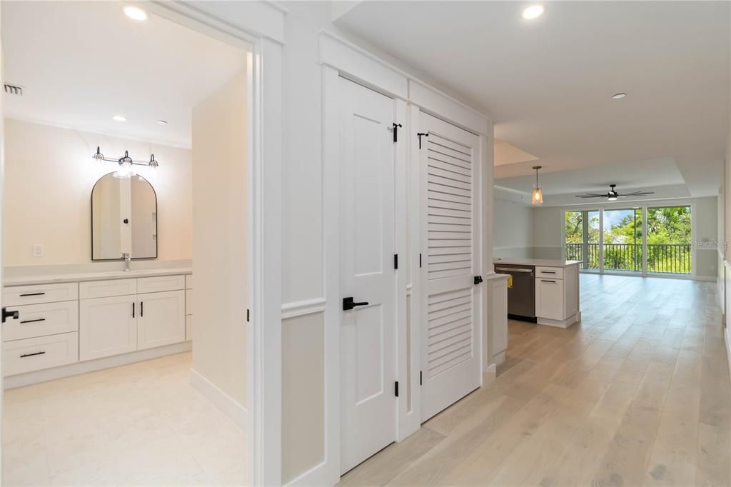 For Sale: $780,250 (3 beds, 2 baths, 1937 Square Feet)