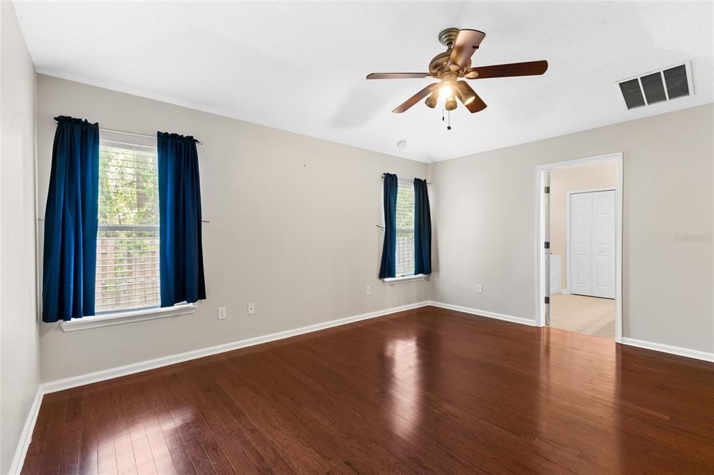 На продажу: $349,000 (3 спален, 2 ванн, 1659 Квадратных фут)