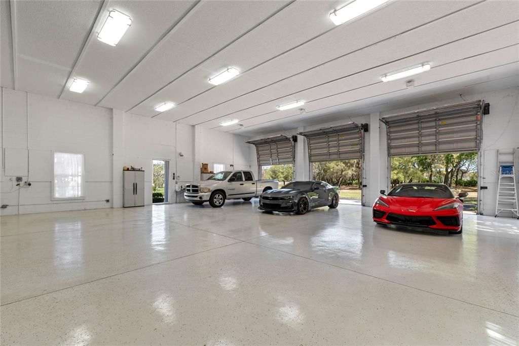 Active With Contract: $1,899,000 (4 beds, 3 baths, 4404 Square Feet)