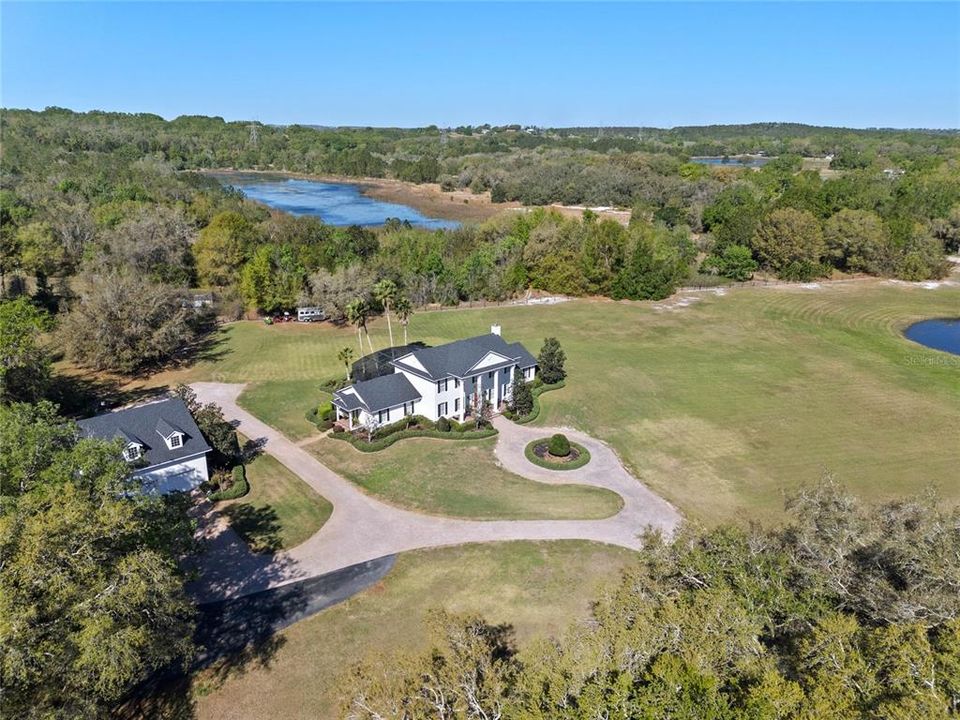 Active With Contract: $1,899,000 (4 beds, 3 baths, 4404 Square Feet)