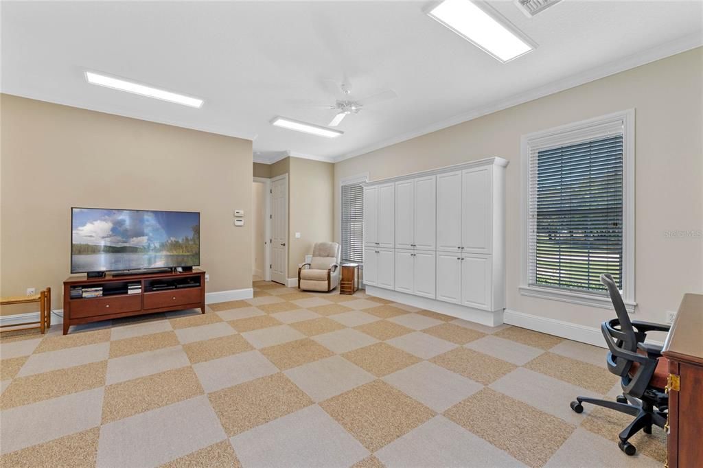 Active With Contract: $1,899,000 (4 beds, 3 baths, 4404 Square Feet)