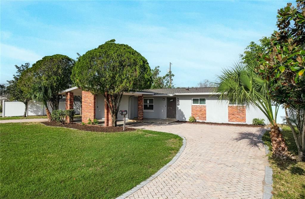 Недавно продано: $339,900 (3 спален, 2 ванн, 1285 Квадратных фут)