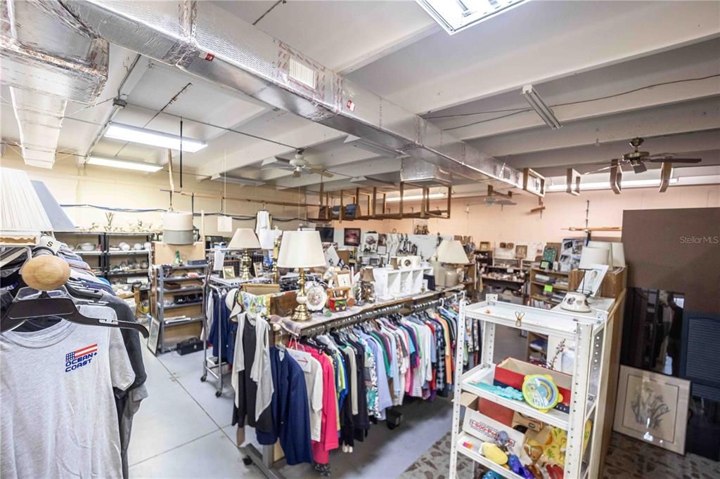 For Sale: $800,000 (0 beds, 0 baths, 3320 Square Feet)