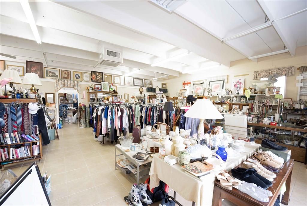 For Sale: $800,000 (0 beds, 0 baths, 3320 Square Feet)