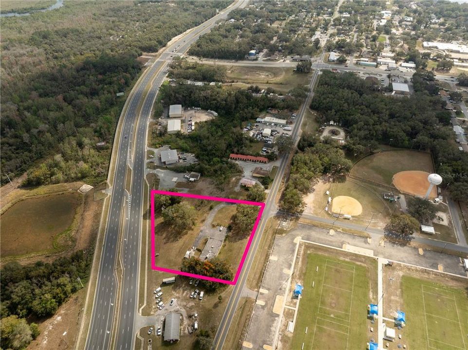 For Sale: $800,000 (0 beds, 0 baths, 3320 Square Feet)