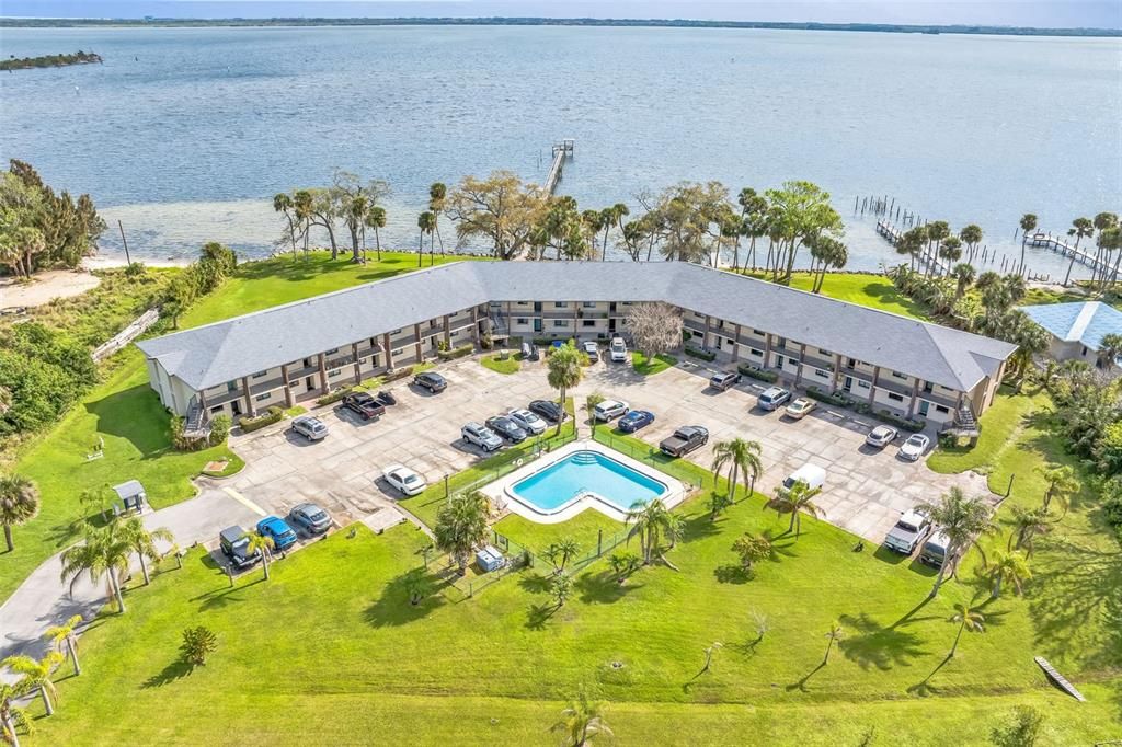 Недавно продано: $122,750 (2 спален, 2 ванн, 1112 Квадратных фут)