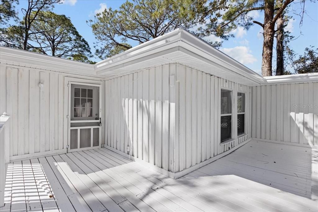 На продажу: $235,000 (2 спален, 2 ванн, 1104 Квадратных фут)