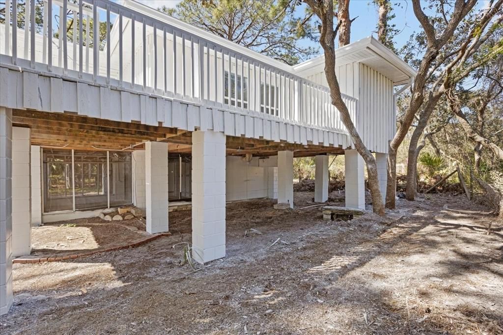 На продажу: $235,000 (2 спален, 2 ванн, 1104 Квадратных фут)