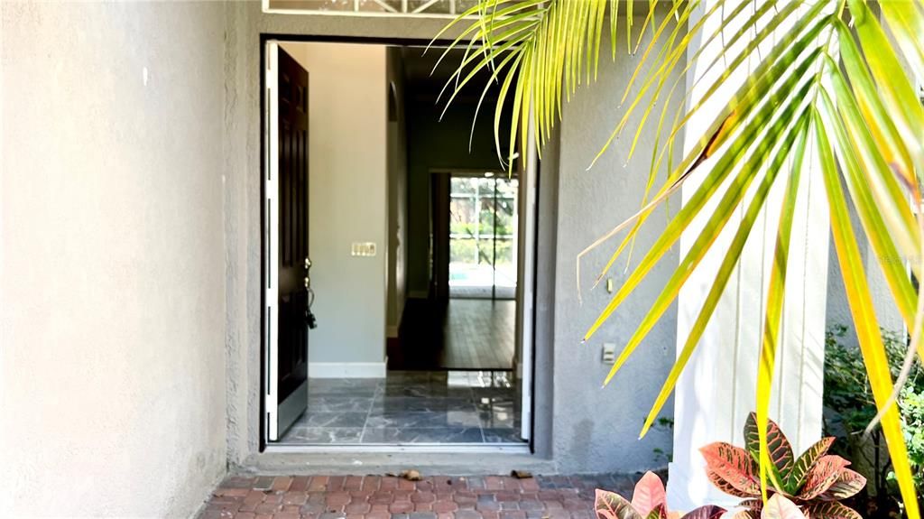 For Sale: $959,999 (6 beds, 4 baths, 3141 Square Feet)