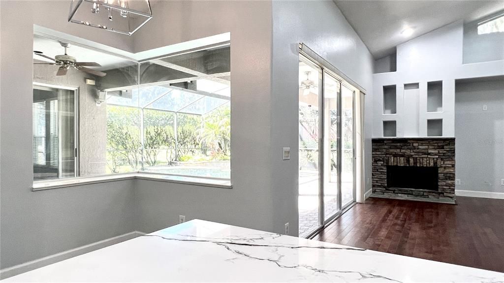 For Sale: $959,999 (6 beds, 4 baths, 3141 Square Feet)