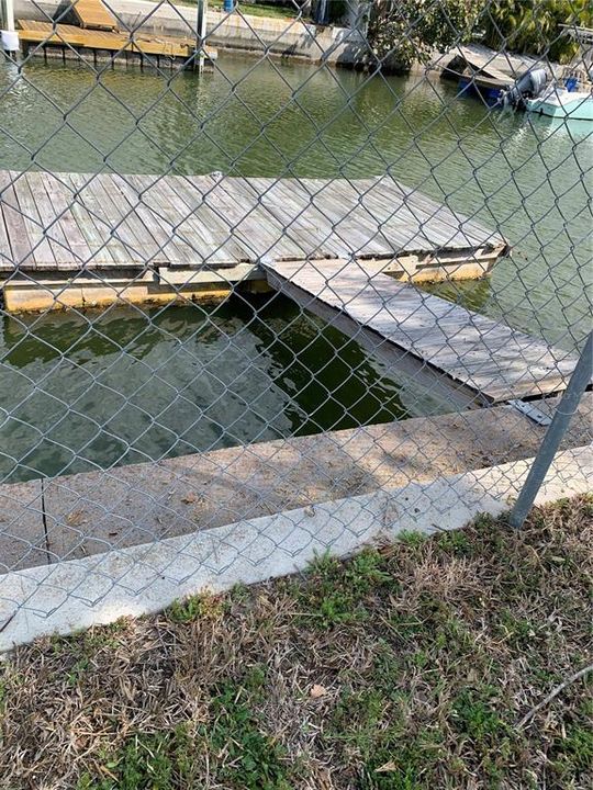 En Venta: $199,900 (0.13 acres)