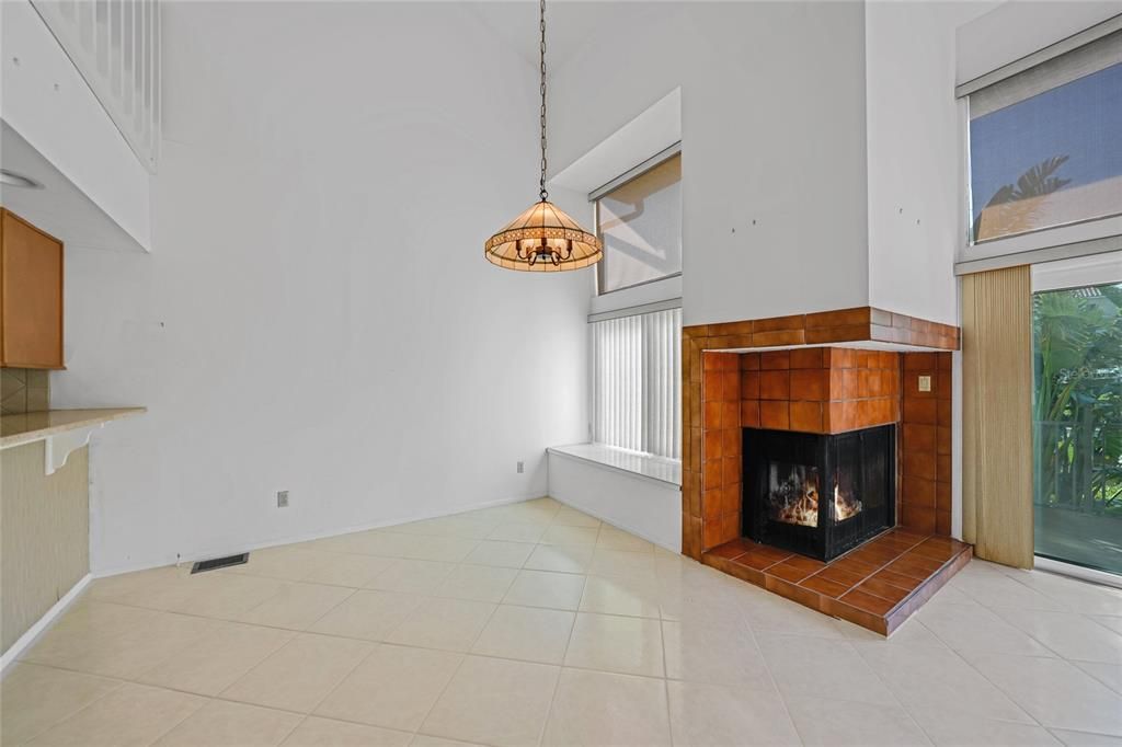 En Venta: $230,000 (3 camas, 2 baños, 1618 Pies cuadrados)