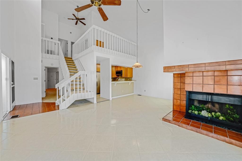 En Venta: $230,000 (3 camas, 2 baños, 1618 Pies cuadrados)