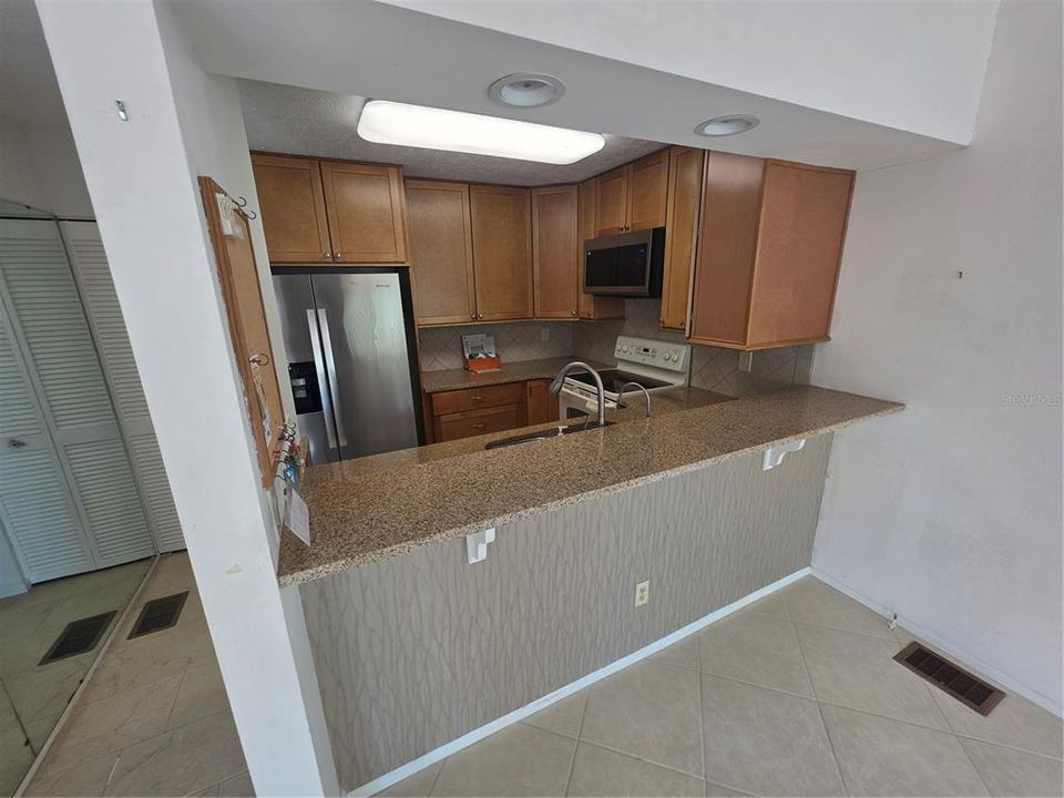 En Venta: $230,000 (3 camas, 2 baños, 1618 Pies cuadrados)