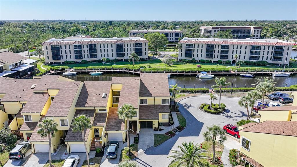 En Venta: $230,000 (3 camas, 2 baños, 1618 Pies cuadrados)