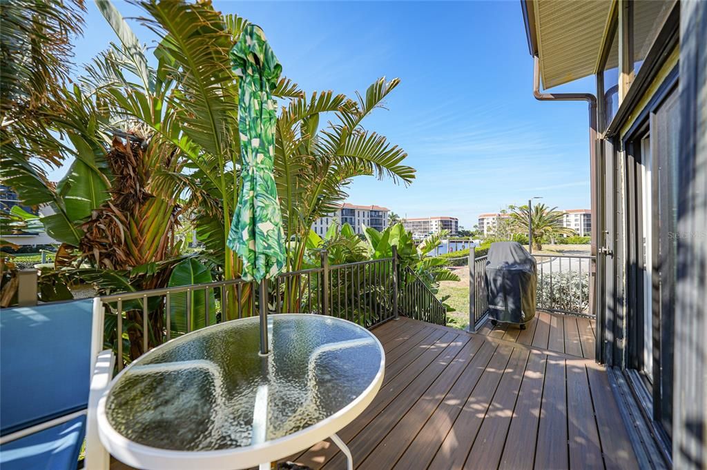 En Venta: $230,000 (3 camas, 2 baños, 1618 Pies cuadrados)