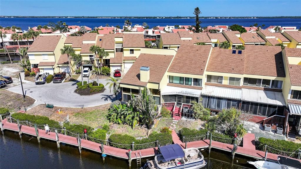 En Venta: $230,000 (3 camas, 2 baños, 1618 Pies cuadrados)