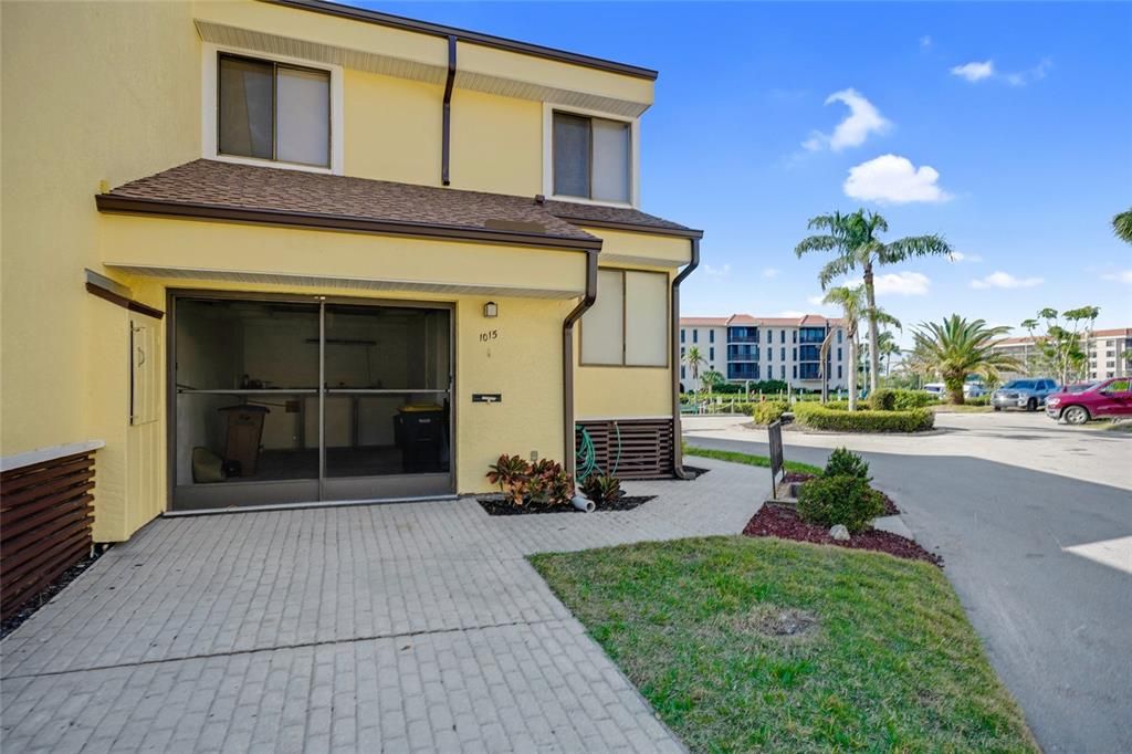 En Venta: $230,000 (3 camas, 2 baños, 1618 Pies cuadrados)