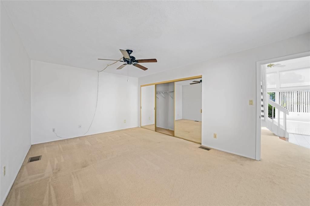 En Venta: $230,000 (3 camas, 2 baños, 1618 Pies cuadrados)