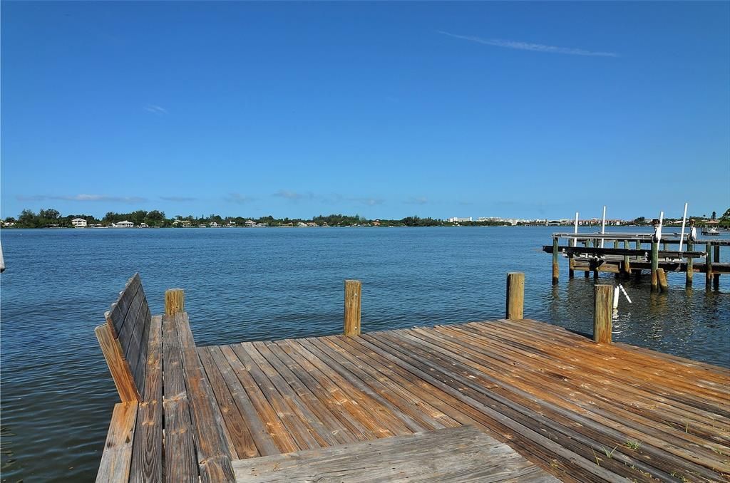 Active With Contract: $3,500 (3 beds, 3 baths, 2001 Square Feet)