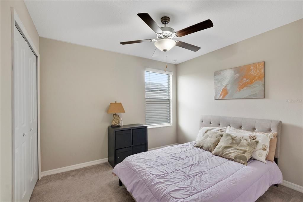 Под контрактом: $334,000 (5 спален, 2 ванн, 2215 Квадратных фут)