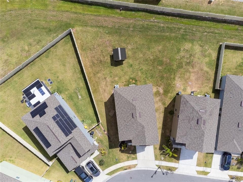 Под контрактом: $334,000 (5 спален, 2 ванн, 2215 Квадратных фут)