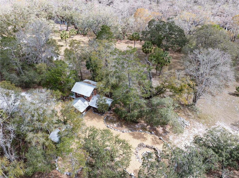 For Sale: $895,000 (1 beds, 1 baths, 400 Square Feet)