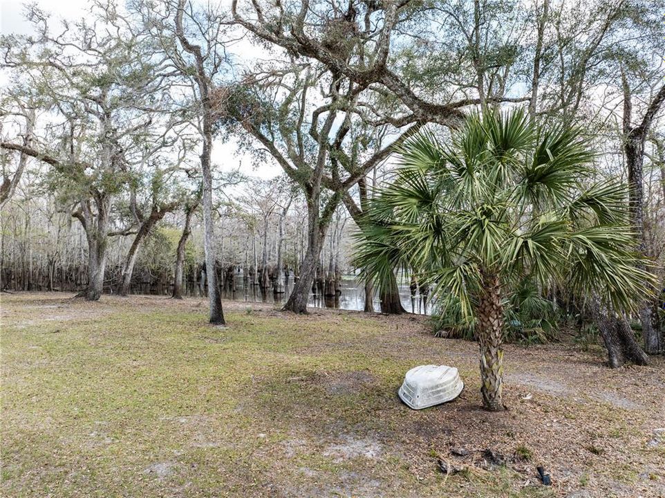 For Sale: $895,000 (1 beds, 1 baths, 400 Square Feet)