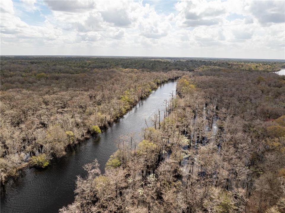 For Sale: $895,000 (1 beds, 1 baths, 400 Square Feet)