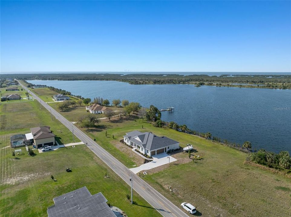 合同活跃: $999,995 (5 贝兹, 4 浴室, 3422 平方英尺)