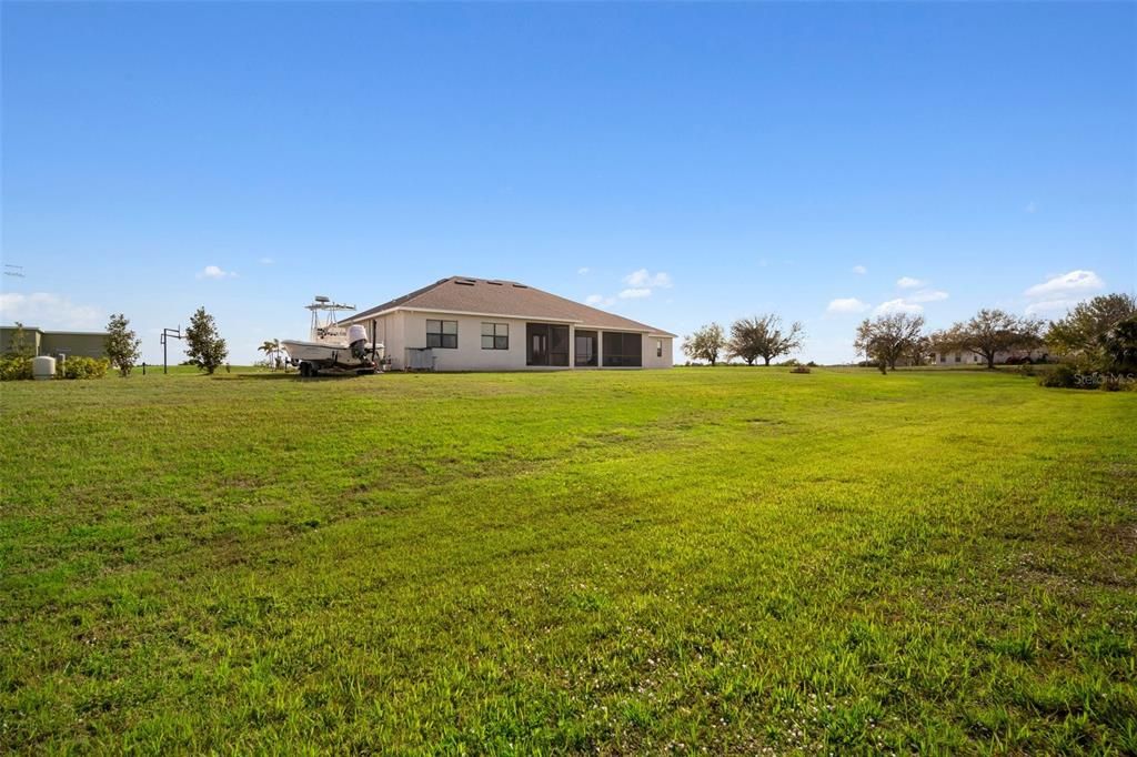 合同活跃: $999,995 (5 贝兹, 4 浴室, 3422 平方英尺)