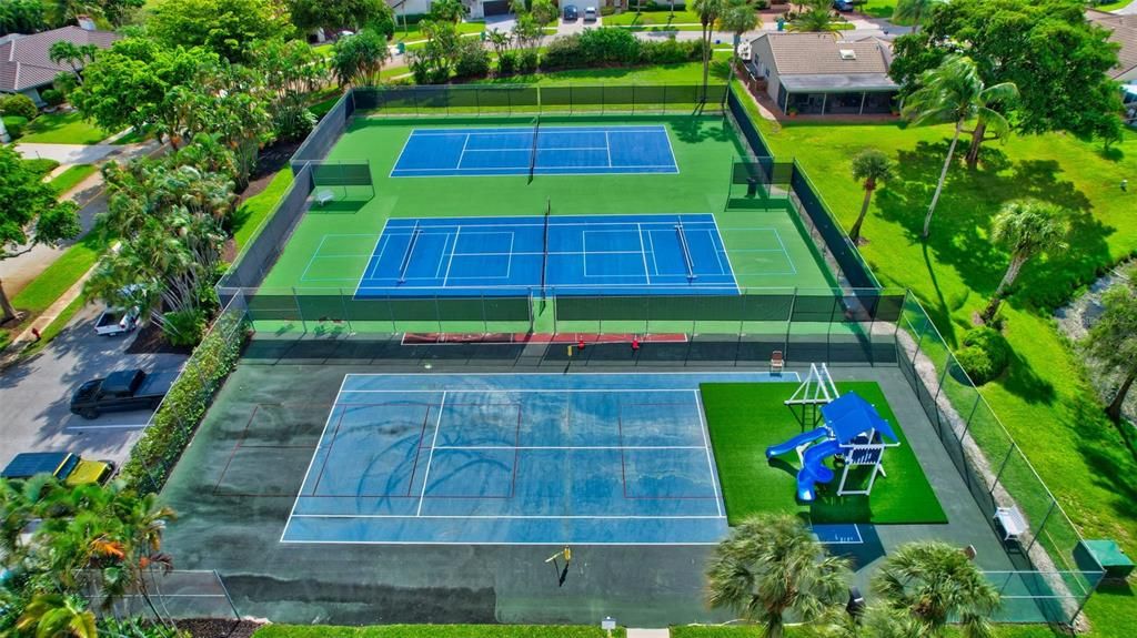 For Sale: $575,000 (3 beds, 2 baths, 2226 Square Feet)